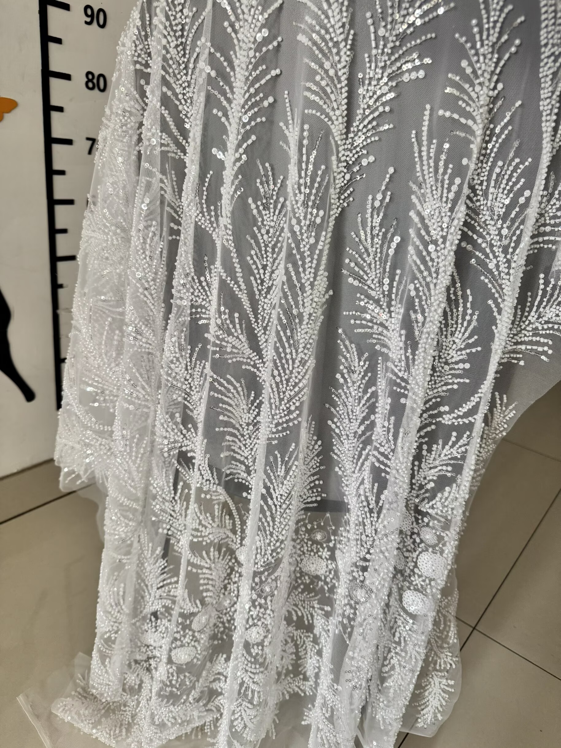White Beaded Pearl Crystal Seq - Crystal Mesh Fabric ulasan dan harga